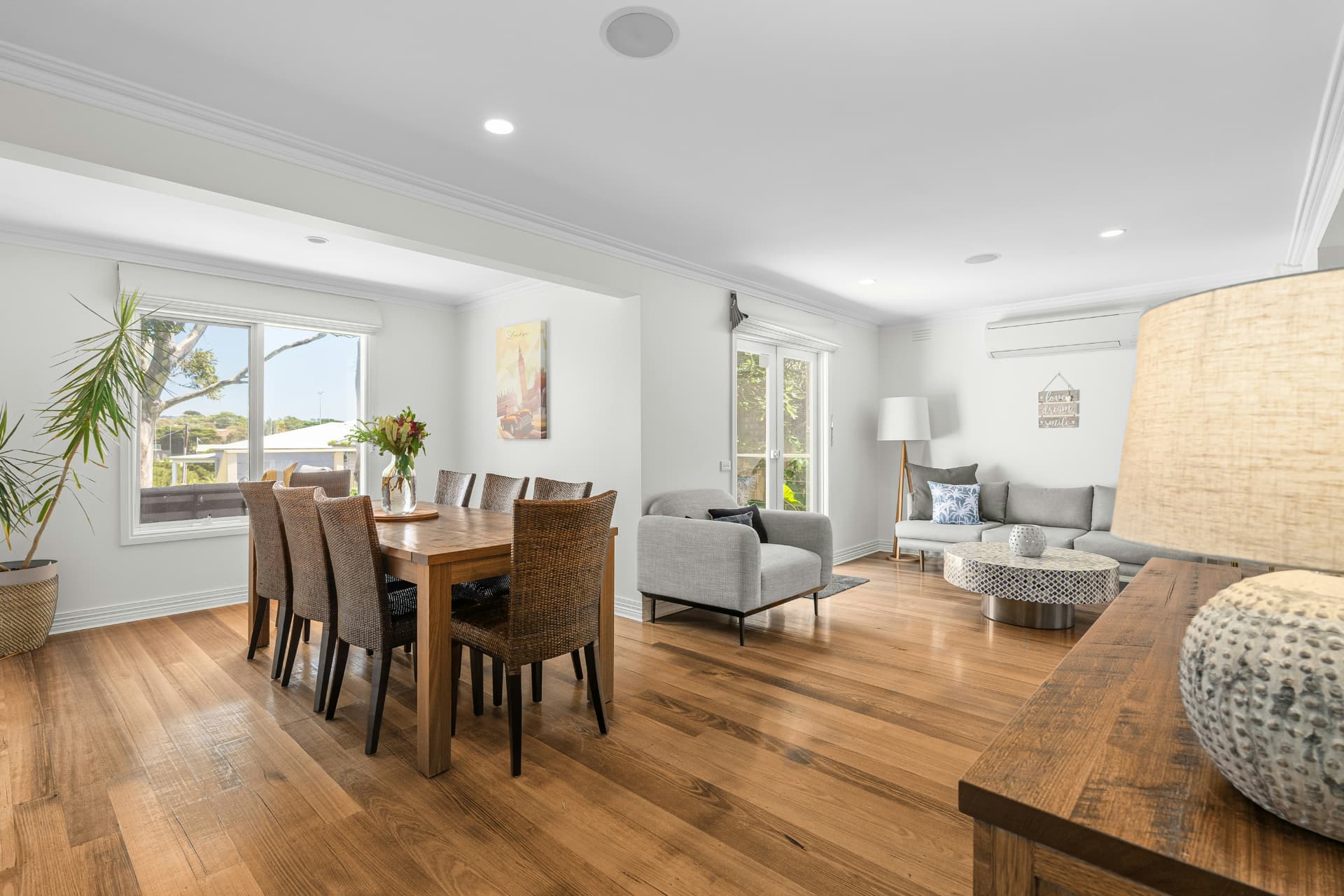 Vinyl flooring specialists in Southeast Michigan